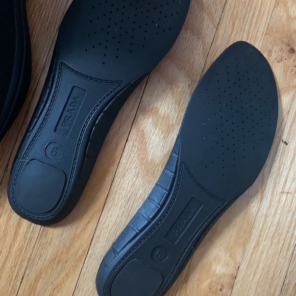 🔥 🔥 AUTHENTIC PRADA KNIT SNEAKERS 👟 - Picture 10 of 12